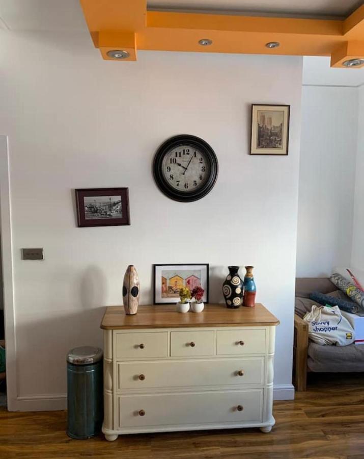 Mania Apartments Brighton ภายนอก รูปภาพ