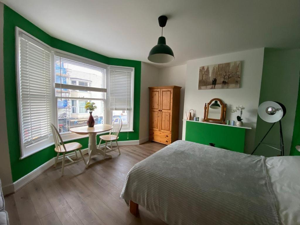 Mania Apartments Brighton ภายนอก รูปภาพ