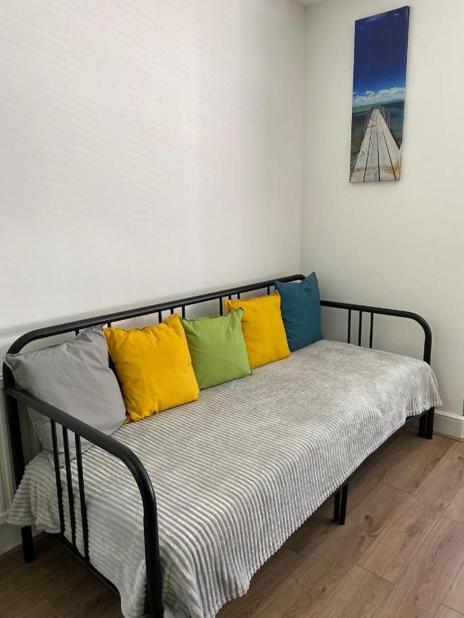 Mania Apartments Brighton ภายนอก รูปภาพ